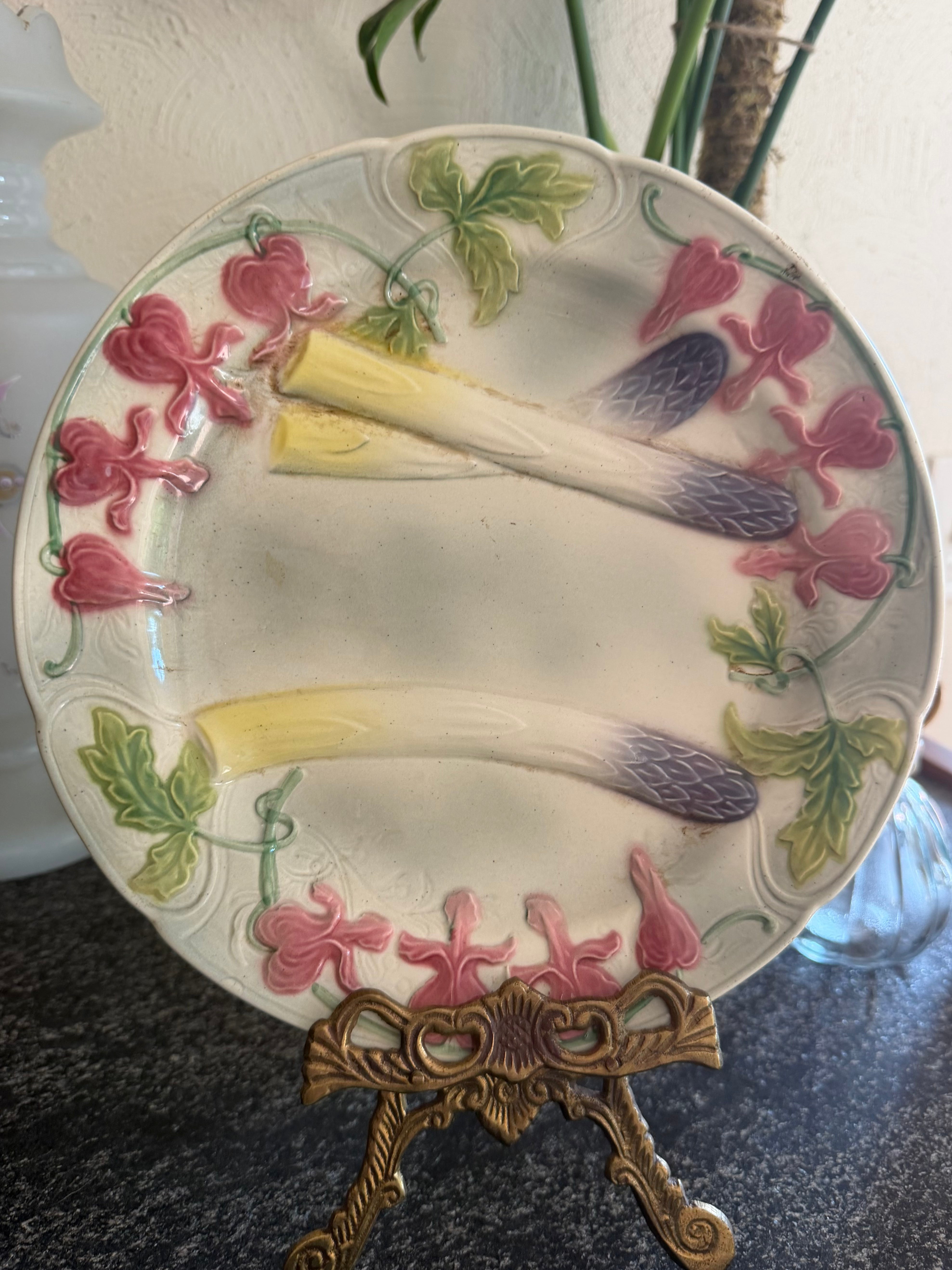 Antique Majolica Asparagus Plate